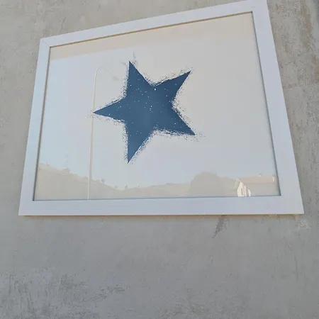 Stella *